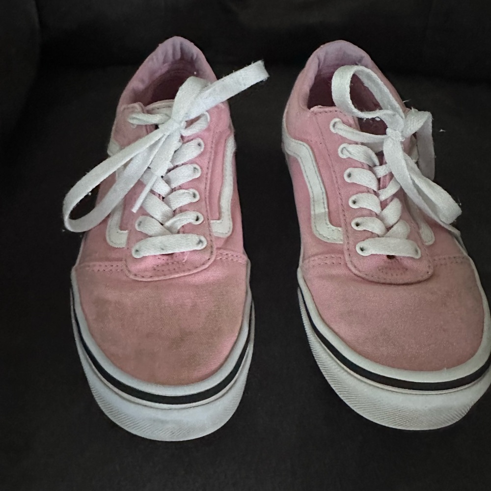 VANS Girls Pink Sneaker Shoes 3 youth - Picture 2 of 7